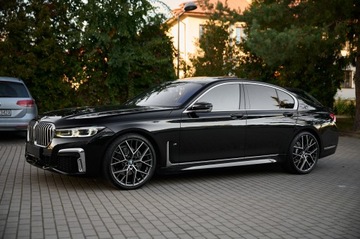 BMW Seria 7 G11-G12 Sedan Facelifting 3.0 730d 286KM 2022 M-PAKIET Z PEŁNYM PAKIETEM CHROM__ MEGA WYPOSAŻENIE, zdjęcie 6