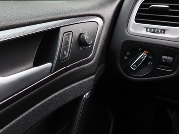 Volkswagen Golf VII Variant 2.0 TDI CR DPF BlueMotion Technology 150KM 2015 VW Golf 2.0 TDI, Navi, Klima, Klimatronic, zdjęcie 17
