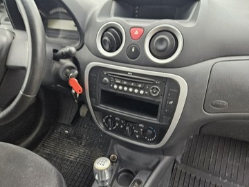 Citroen C2 1.1 i 61KM 2009 Citroen C2 1,1 benzyna 60KM, zdjęcie 9