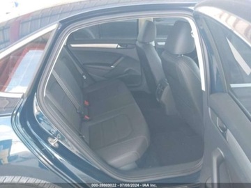 Volkswagen Passat B8 2021 Volkswagen Passat 2021 Volkswagen Passat 2.0T SE Auto 2.0 Benzyna 174KM, zdjęcie 8