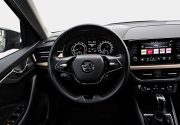 Skoda Kamiq Crossover 1.0 TSI 110KM 2022 Skoda Kamiq Niski przebieg - Tempomat ACC 210kmh - Czujniki - Kamera - Fak, zdjęcie 25