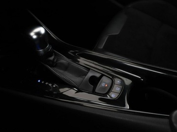 Toyota C-HR I Crossover 1.8 Hybrid 122KM 2018 Toyota C-HR navi kamera grzane fotele ACC, zdjęcie 27