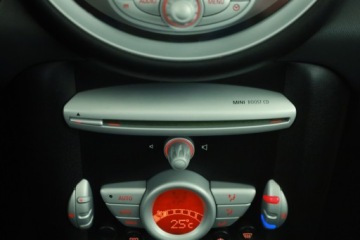 Mini One II Hatchback 1.4 95KM 2010 MINI 3-door One, Klima, Klimatronic, Tempomat, zdjęcie 14