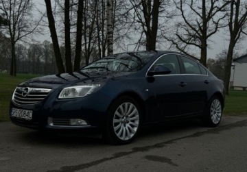 Opel Insignia I Sedan 2.0 CDTI ECOTEC 160KM 2010 Opel Insignia 4x4. skory, bezwypadkowy, automat 2.0 Diesel 160KM