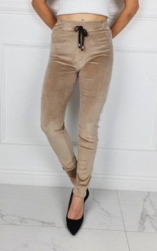 УЗКИЕ БРЮКИ ЖЕНСКИЕ – В ПОЛОСКУ Цвета