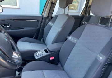 Renault Grand Scenic II 2013 Renault Grand Scenic Renault Grand Scenic ENERGY TCe 130 SampS Paris 1.2, zdjęcie 18