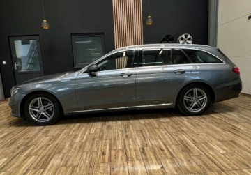 Mercedes Klasa E W213 Kombi 2.0 220d 194KM 2016 Mercedes-Benz Klasa E E 220D AUTOMAT 195KMLED perfekcyjny zarejestrowa, zdjęcie 9