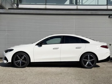 Mercedes CLA C174/C178/X174 2026 200 4M Pakiet Advanced Plus z Dodatkami Cyfrowymi + Pakiet Night, zdjęcie 1