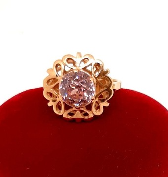Złoty pierścionek z różowym kamieniem Ażur PR.583 W:4,31gr R.12 InterSKLEP