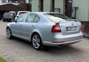 Skoda Octavia II Hatchback Facelifting 2.0 TFSI 200KM 2013 Skoda Octavia RS 2.0 200KM Unikat Xenon Climatronic Serwis Bezwypadkowy, zdjęcie 2