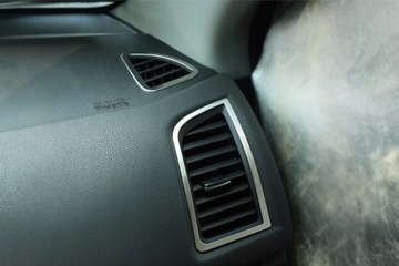 SADA ZDOBENÝCH CHRÓM VENTILACE MITSUBISHI ASX