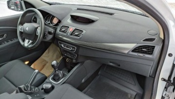 Renault Megane III Grandtour 1.6 16v 110KM 2011 Renault Megane 3 III 1.6i 110kM Klima Panorama Czujniki Temp. Grzane Fotel, zdjęcie 23
