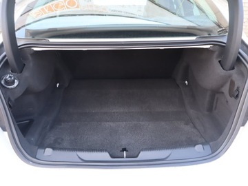 Jaguar XE Sedan 2.0 i4 180KM 2016 Jaguar XE 20d, Salon Polska, Serwis ASO, 177 KM, zdjęcie 13