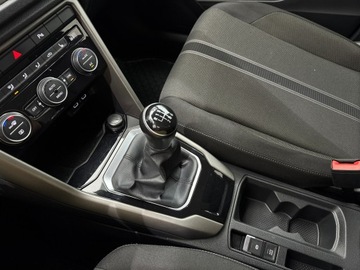 Volkswagen T-Roc I SUV 1.5 TSI ACT 150KM 2021 Volkswagen T-Roc Advance / Podgrzewane fotele / AC, zdjęcie 21