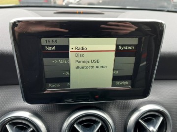 Mercedes Klasa A W176 Hatchback 5d Facelifting 180 d 109KM 2015 Mercedes A 180 Bixenony + LED Półskóry, zdjęcie 24