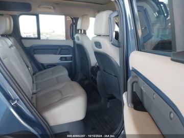 Land Rover Defender IV (L663) 2021 Land Rover Defender 110se, 2021r., 4x4, 3.0L 3.0 Benzyna 395KM, zdjęcie 7