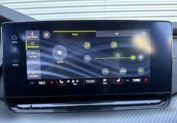 Skoda Octavia IV RS Kombi 2.0 TDI SCR 200KM 2021 Skoda Octavia 2.0TDI RS 200KM DSG Navi 4Podgrzew.Fot. LED Matrix HeadUp Al, zdjęcie 27