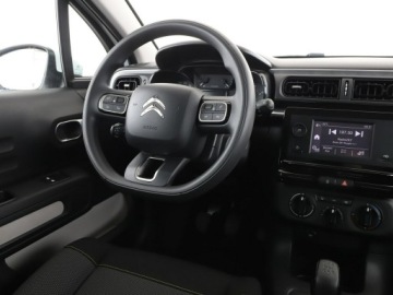 Citroen C3 III Hatchback Facelifting 1.2 PureTech 83KM 2023 Citroen C3 niski przebieg pelen serwis manual, zdjęcie 15