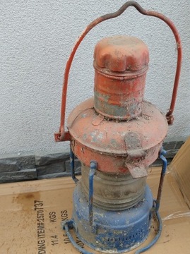Zabytkowa lampa