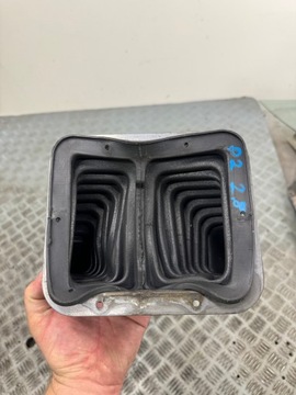 MĚCH KRYT GUM. ZVEDÁKŮ MITSUBISHI PAJERO II