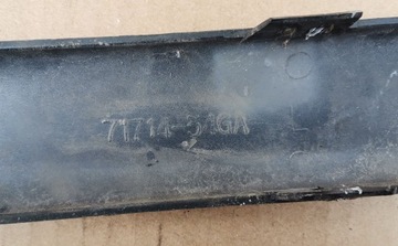 LIŠTA VRSTVA NA NÁRAZNÍK LEVÝ SUZUKI LIANA 03-