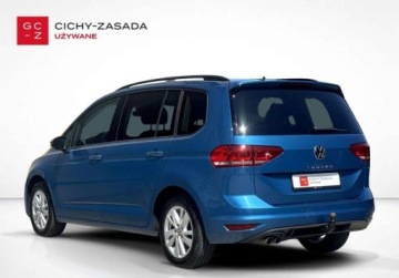 Volkswagen Touran III 2.0 TDI 150KM 2023 Volkswagen Touran Comfortline 2.0TDI 150KM DSG Led Hak Navi ACC Masaz Alu, zdjęcie 2