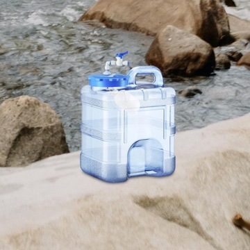 Ведро для контейнера для воды на открытом воздухе в кемпинге