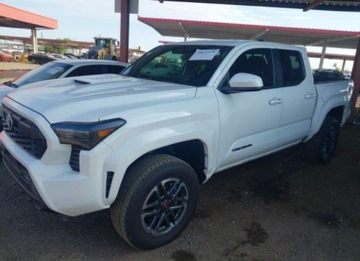 Toyota Tacoma II 2024 Toyota Tacoma 2024, 2.4L, 4x4, TRD SPORT, od ubezpieczalni, zdjęcie 8