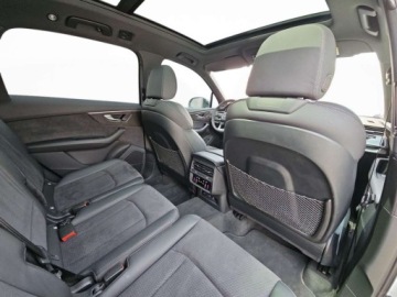Audi Q7 II SQ7 Facelifting 4.0 TFSI 507KM 2023 Audi SQ7 7-osobowa, skretna tylna os, noktowizja, BO, head up, hak, kamery, zdjęcie 28