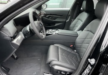 BMW Seria 5 G90-91 Touring 2.0 520d 197KM 2026 BMW Seria 5 520d xDrive, Panorama, M sport, Pakiet Travel, Bowers, 21 cali, zdjęcie 6