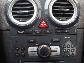 Opel Corsa D Hatchback 1.4 Twinport ECOTEC 100KM 2011 Opel Corsa 1.4, Klima, Tempomat, Parktronic, zdjęcie 15