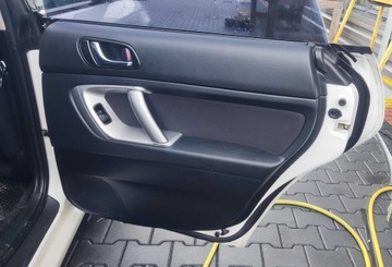 SEDADLO LEVÝ PRAVÝ POHOVKA SUBARU LEGACY IV FL KOMBI