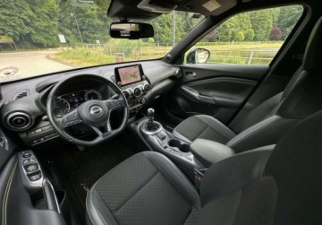 Nissan Juke II Crossover 1.0 DIG-T 114KM 2022 Nissan Juke 1.0 benzyna, KIIRO, JAK NOWY Niski Przebieg Benzyna 114KM, zdjęcie 19