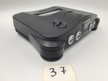 КОНСОЛЬ NINTENDO 64, ЕВРОПЕЙСКАЯ ВЕРСИЯ, ЧЕРНАЯ + ОРИГИНАЛЬНЫЕ АКСЕССУАРЫ