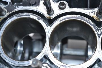 Картер блока двигателя YAMAHA YZF R6 RJ11