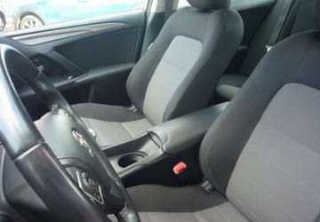 Toyota Avensis III Sedan Facelifting 2015 1.8 Valvematic 147KM 2017 Toyota Avensis Toyota Avensis 1.8 Active 1.8 Benzyna 147KM, zdjęcie 18