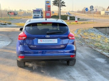 Ford Focus III Sedan Facelifting 1.0 EcoBoost 125KM 2015 Ford Focus Raty Klima usb benzynka 125KM Niski przebieg 127tys km Gwarancja, zdjęcie 13