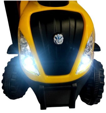 Трактор New Holland, мотокультиватор с принадлежностями