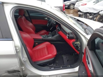 Alfa Romeo Giulia II Sedan 2.0 TBi 280KM 2017 Alfa Romeo Giulia 2017 r., 2,0L GIULIA TI AWD 2.0 Benzyna 280KM, zdjęcie 8