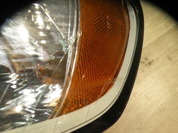 SVĚTLO LEVÝ PŘEDNÍ VOLVO V50 FACELIFT 31265694