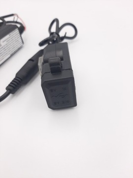 2 зарядных устройства для мотоциклов PREMIUM с двойным USB-портом