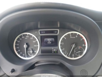 Infiniti QX30 2017 Infiniti QX30 2017 r., 2,0L PREMIUM AWD 2.0 Benzyna 208KM, zdjęcie 5