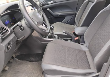 Volkswagen T-Cross SUV 1.0 TSI 110KM 2022 Volkswagen T-Cross I rej 03.2023r, 1.0 TSI. Uszkodzony lewy bok. Poobijany, zdjęcie 7