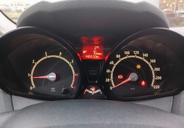 Ford Fiesta VII Hatchback 5d 1.25 Duratec 82KM 2009 Ford Fiesta Zarejestrowany - ubezpieczony - benzyna - 1,2 - 82 KM 1.2 82KM, zdjęcie 28