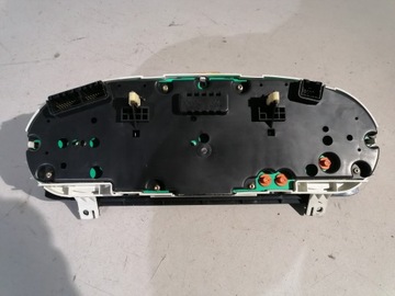 HYUNDAI SONATA V 06' PŘÍSTROJOVÁ DESKA BUDÍKY CRDI