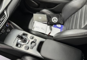 Alfa Romeo Stelvio SUV Facelifting 2.0 Turbo 280KM 2020 Alfa Romeo Stelvio VELOCE Q4 full opcja PISEMNA GWARANCJA w cenie Transp, zdjęcie 3