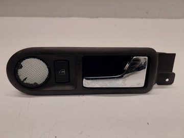 KLAMKA WEWNĘTRZNA PRAWY PRZÓD TYŁ VOLKSWAGEN PASSAT B5 GOLF 1J4839114C