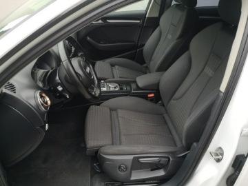 Audi A3 8V Hatchback 3d 2.0 TDI clean diesel 150KM 2016 Audi A3 Sportback 2.0TDI 150KM 2 x S-LINE, zdjęcie 17