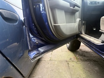 DVEŘE LEVÉ PŘEDNÍ LEVÝ NISSAN X-TRAIL BW6 T30