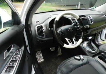 Kia Sportage III SUV 2.0 DOHC 163KM 2011 Kia Sportage AUTOMAT sliczna PEWNY PRZEBIEG max wyposazona 2.0 Benzyna, zdjęcie 17